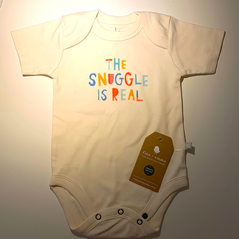 NWT • Finn+Emma Organic Cotten Onesie - Size 6-9 months